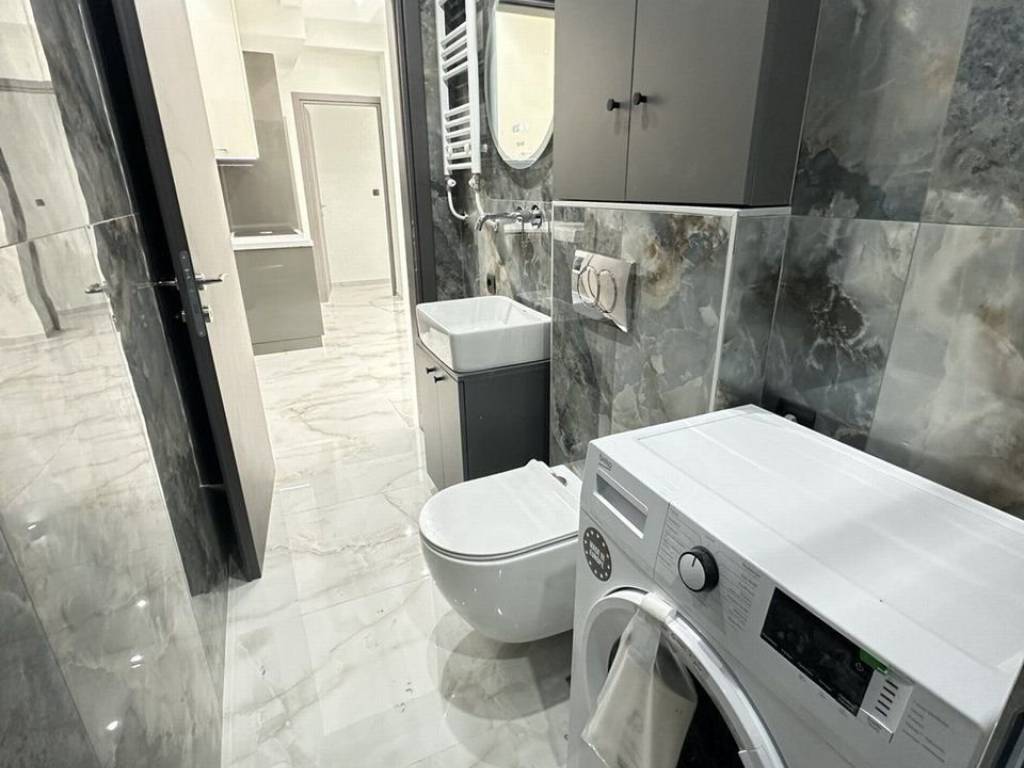 Forumland Real Estate, Μπάνιο με ντουζιέρα