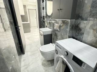 Forumland Real Estate, Μπάνιο με ντουζιέρα