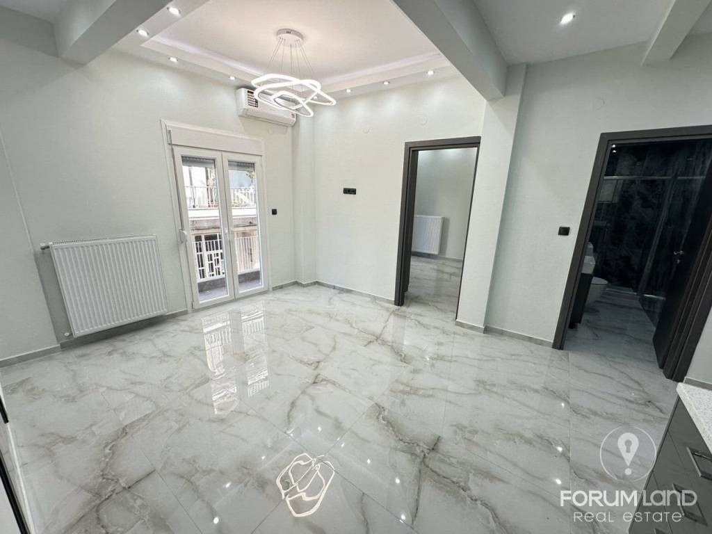 Forumland Real Estate, Σαλοκουζίνα