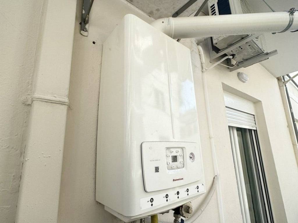 Forumland Real Estate, ατομικός λέβητας αερίου