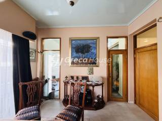 Διαμέρισμα Πλατεία Μαβίλη προς πώληση