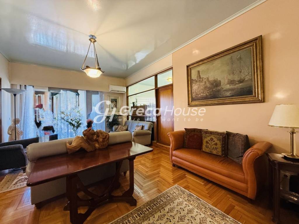 Διαμέρισμα Πλατεία Μαβίλη προς πώληση