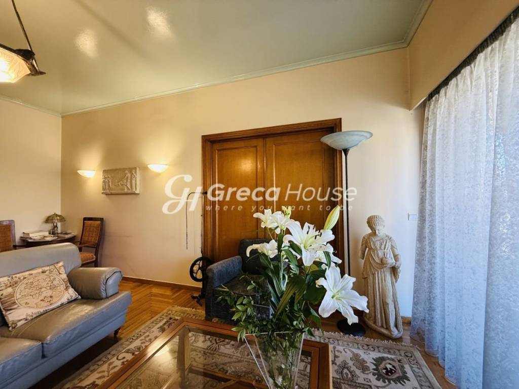 Διαμέρισμα Πλατεία Μαβίλη προς πώληση