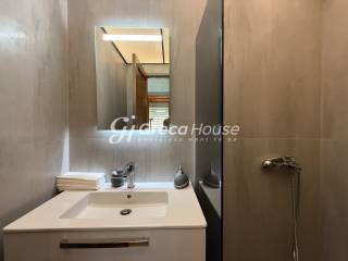 Διαμέρισμα Πλατεία Μαβίλη προς πώληση