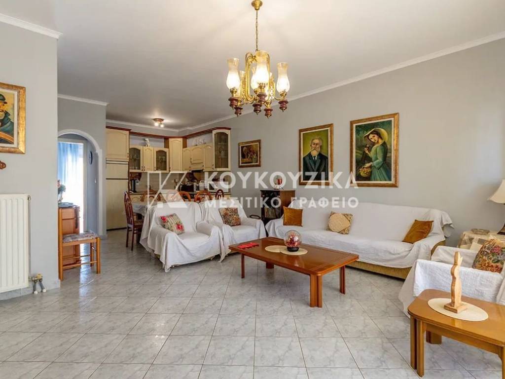 Σαλοκουζίνα