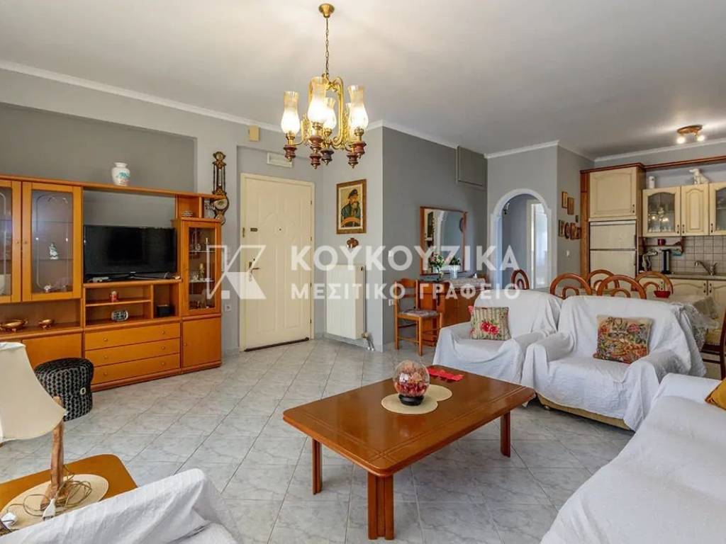 Σαλοκουζίνα