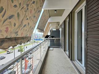 Me tentes & koyphomata aloyminioy