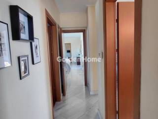 Χολ - Διάδρομος