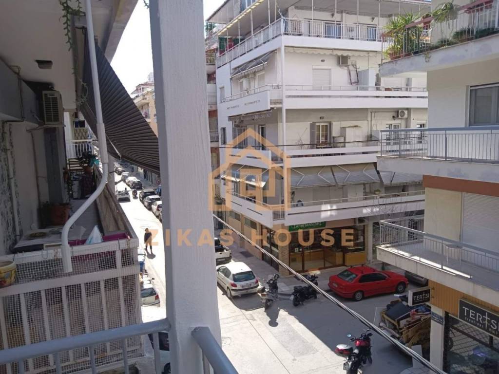 Θέα από μπαλκόνι