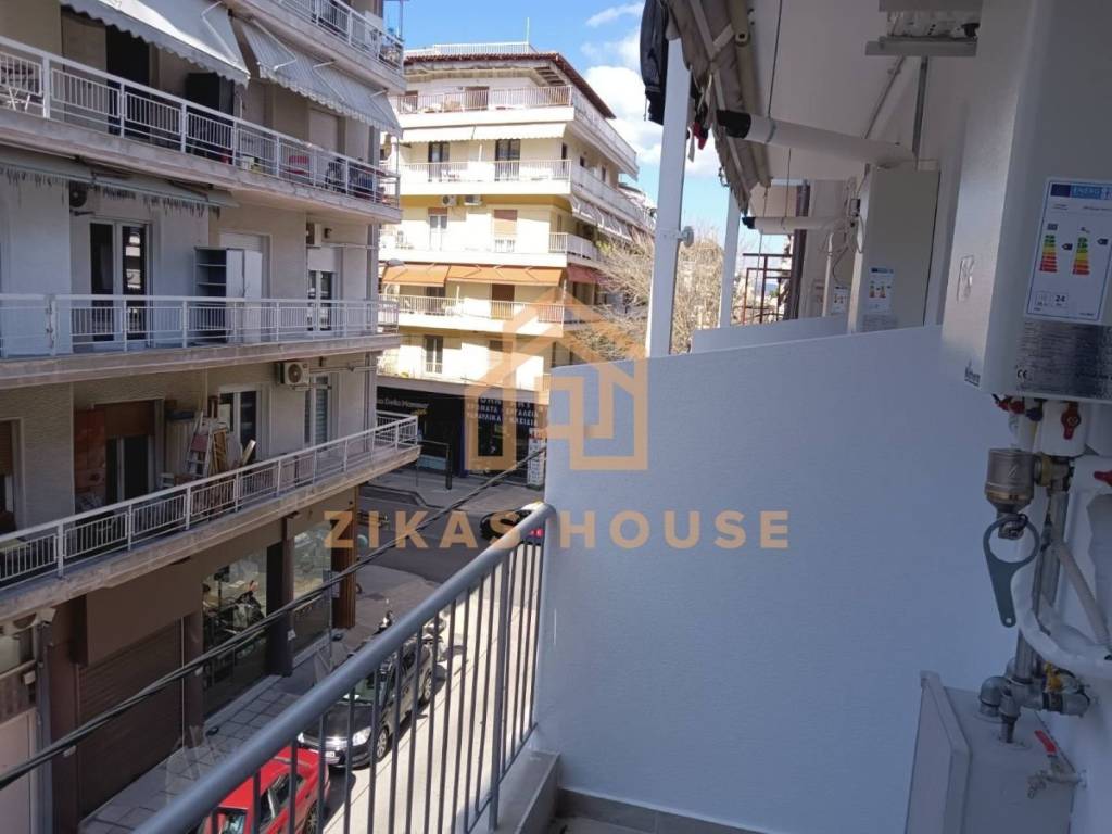 Θέα από μπαλκόνι