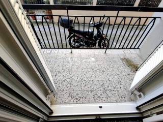 Θέα απο μπαλκόνι