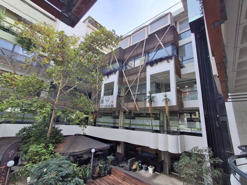 Εσωτερικοι χώροι