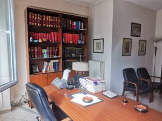 Systegazomeno epiplomeno grapheio