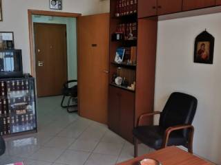 Systegazomeno epiplomeno grapheio