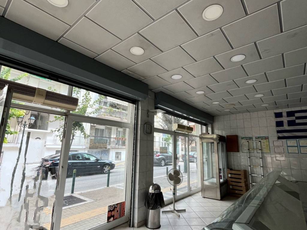 Εσωτερικοι χώροι