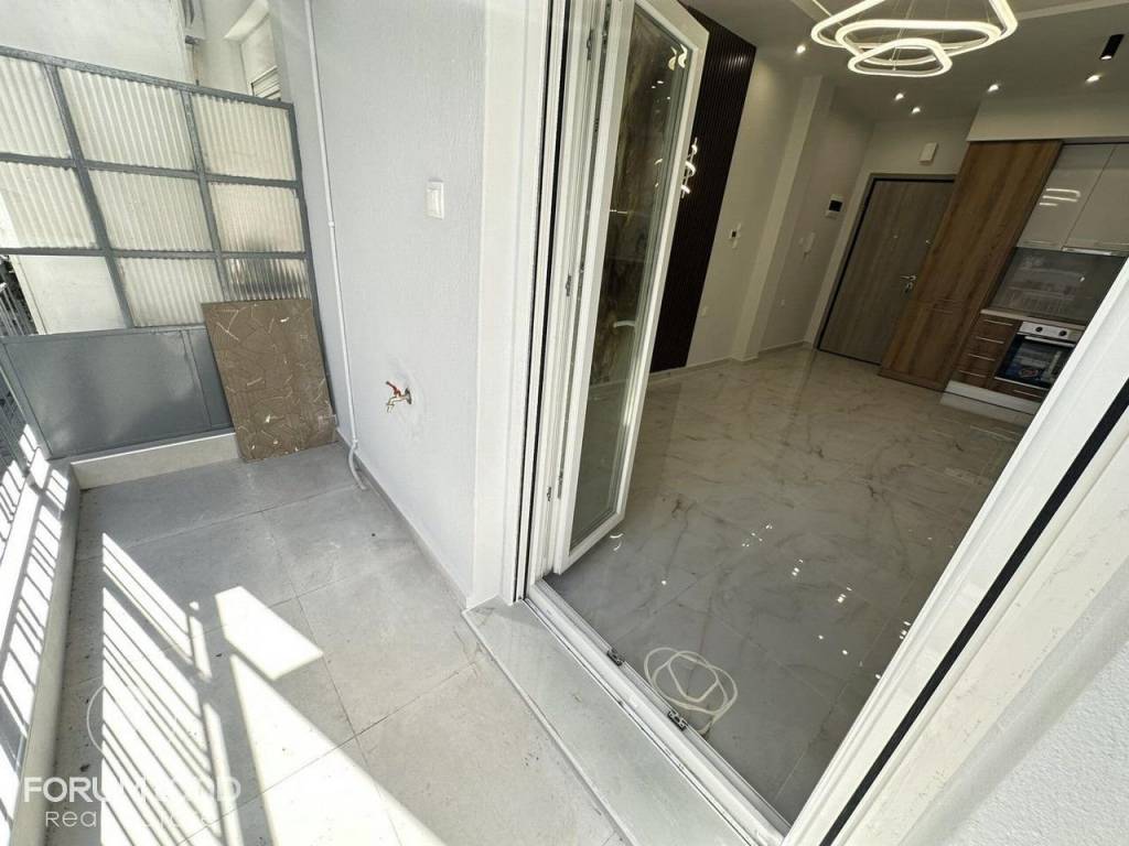 Forumland Real Estate, Βεράντες