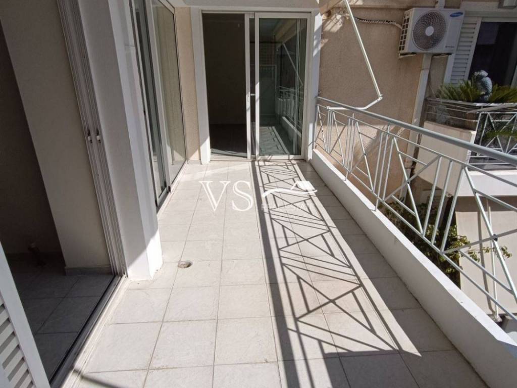 Θέα απο μπαλκόνι