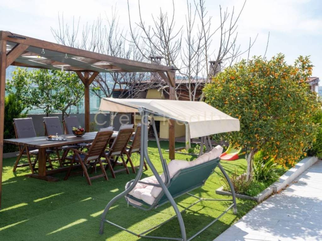 Θέα από μπαλκόνι