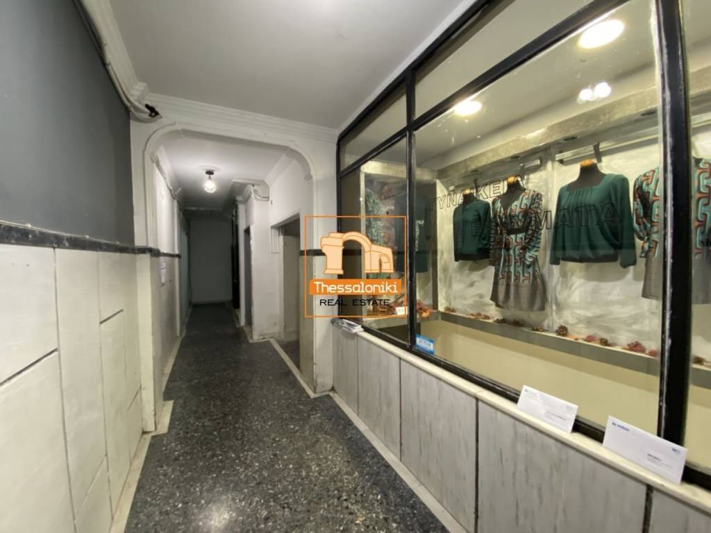 Κολόμβου, Στούντιο, 30 τ.μ.