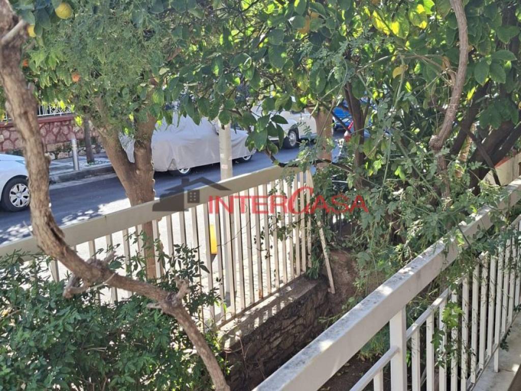 Θέα από μπαλκόνι