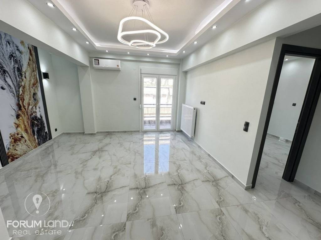 Forumland Real Estate, Σαλοκουζίνα