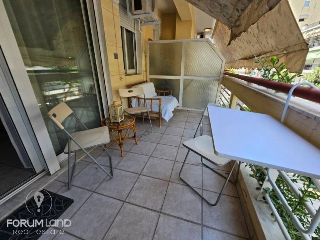 Forumland Real Estate, Βεράντες