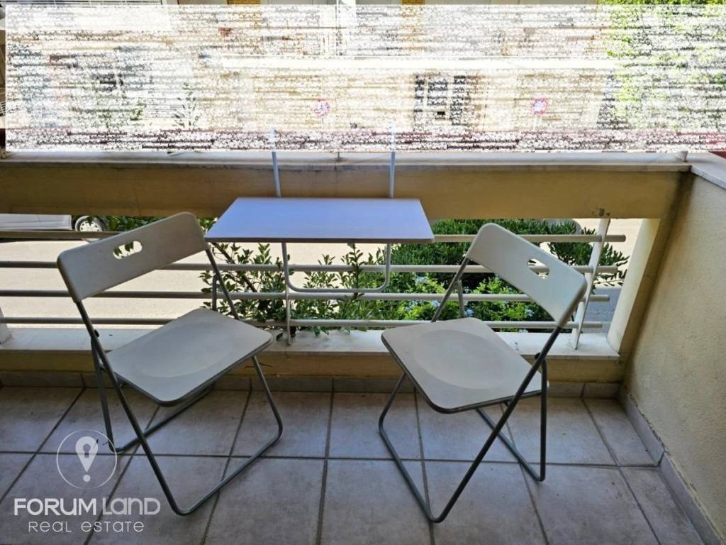 Forumland Real Estate, Βεράντες