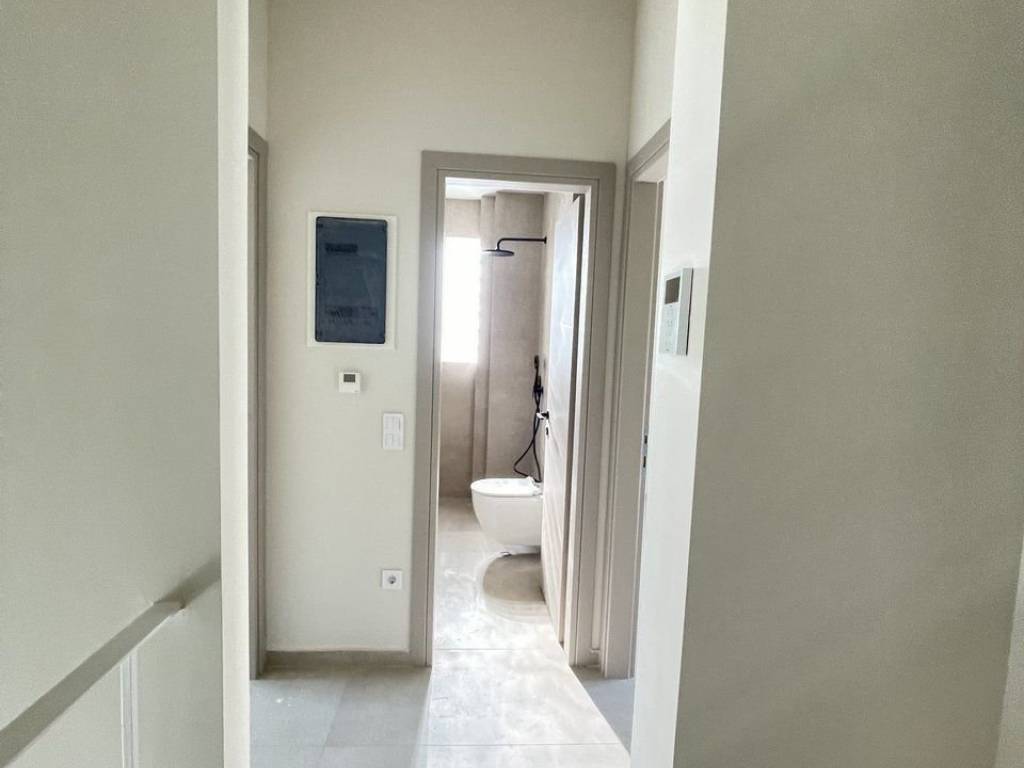 Forumland Real Estate, Μπάνιο