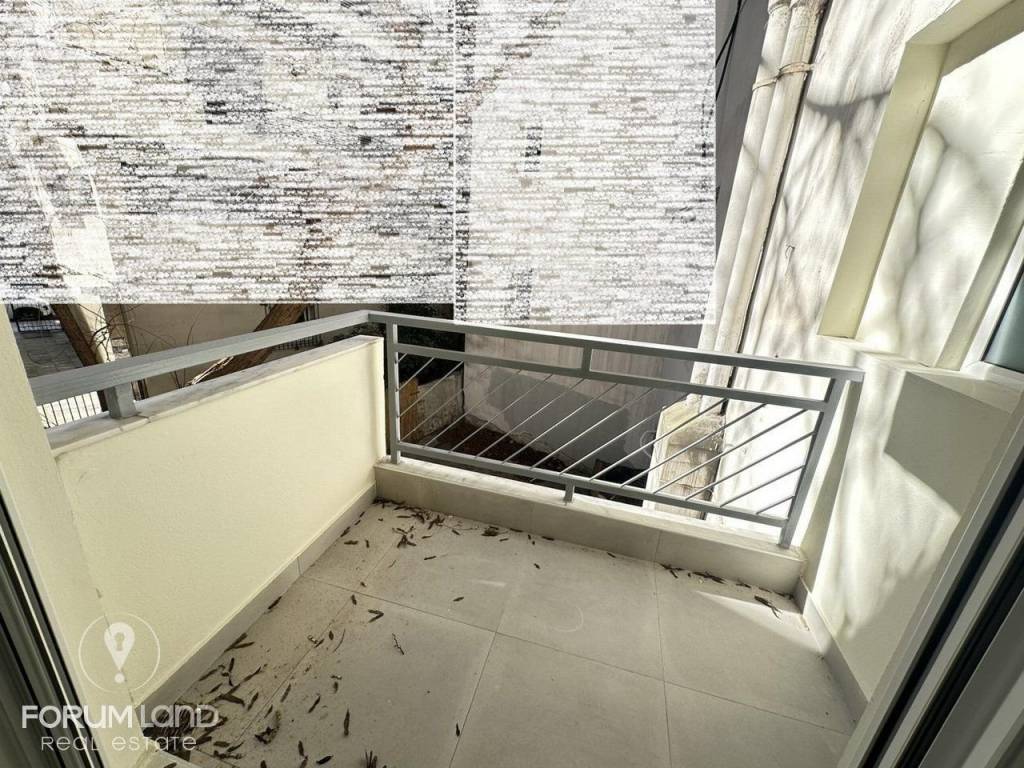 Forumland Real Estate, Βεράντες