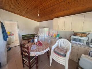 Νέα Ποτίδαια - Κτίσμα σε ένα στρέμμα - Τιμή 105.000