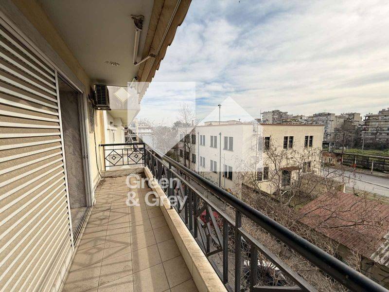 Θέα από μπαλκόνι