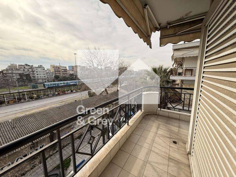 Θέα από μπαλκόνι