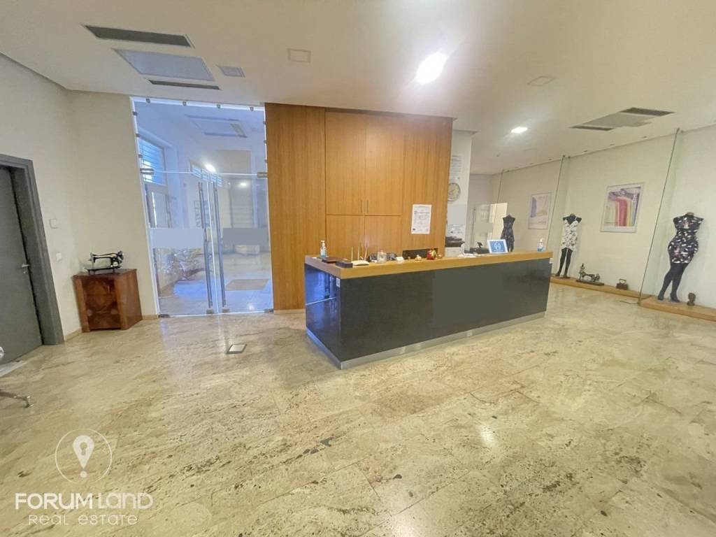 Forumland Real Estate, Εσωτερικός Χώρος