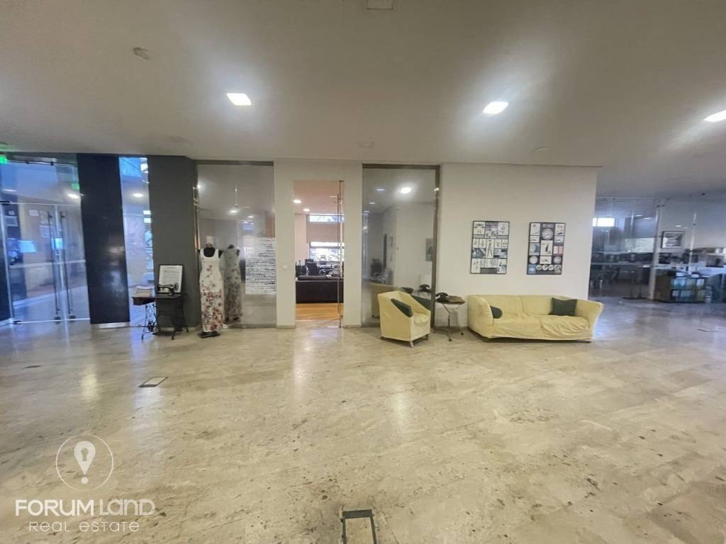 Forumland Real Estate, Εσωτερικός Χώρος