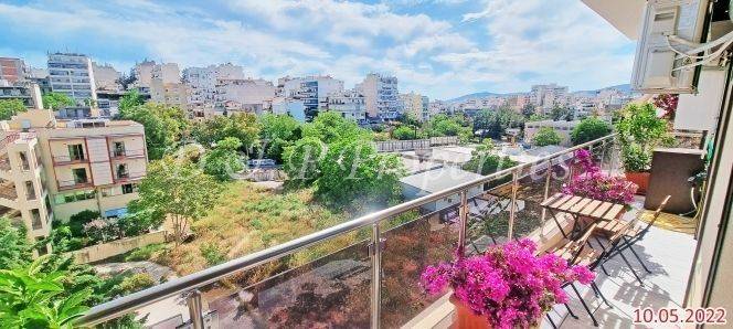 Θέα από μπαλκόνι