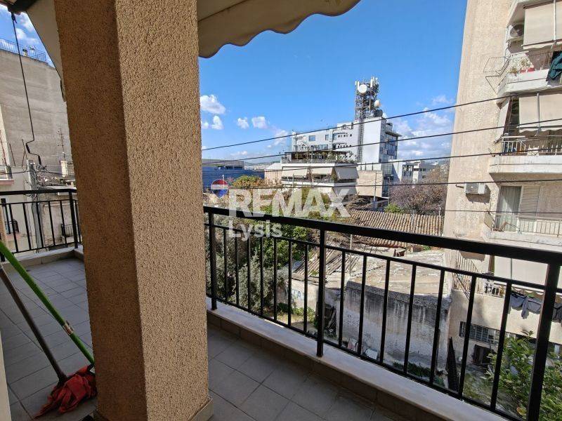 Θέα από μπαλκόνι