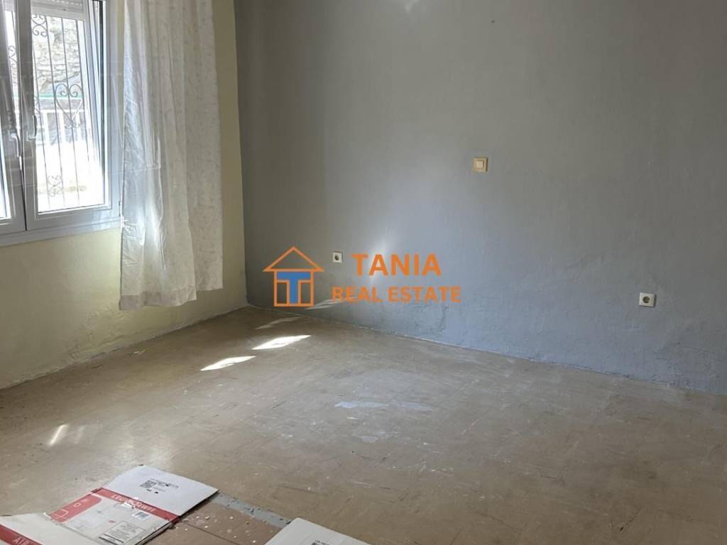 Ισόγειο
υπνοδωμάτιο