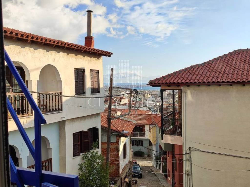 Θέα από μπαλκόνι