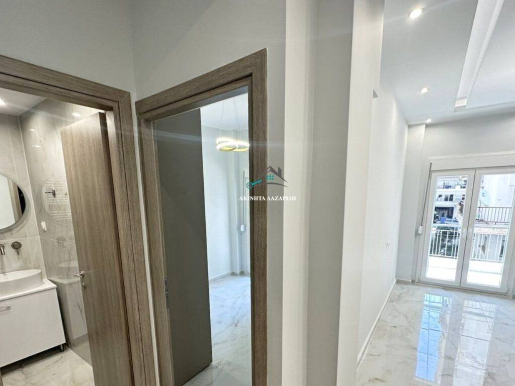 Σαλοκουζίνα