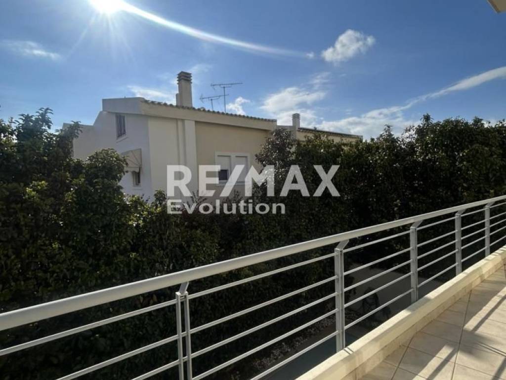 Θέα από μπαλκόνι