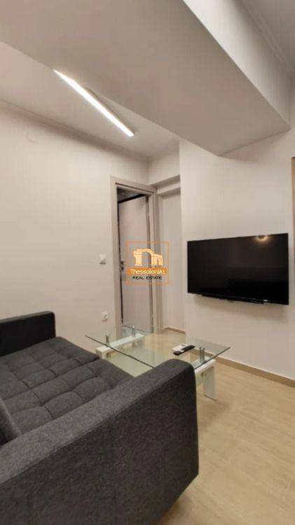 Πλ. Αντιγονιδών, Γκαρσονιέρα, 32 τ.μ.