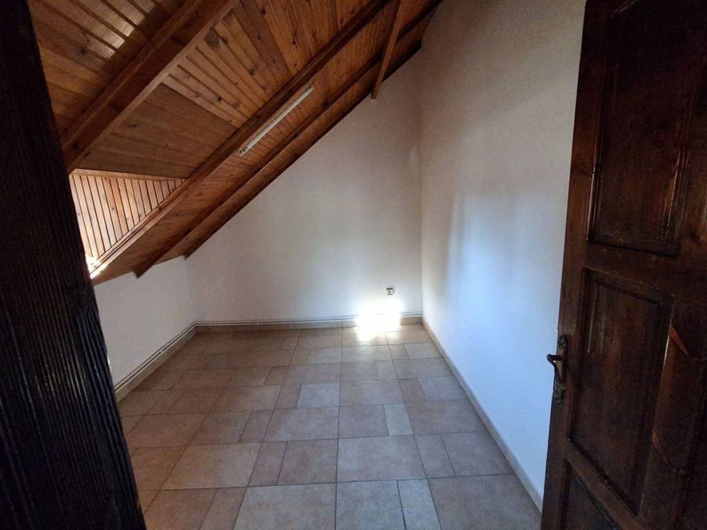 TELEPHONO EPIKOINONIAS : 2310765495 // 6981242542  KARAOYLANE