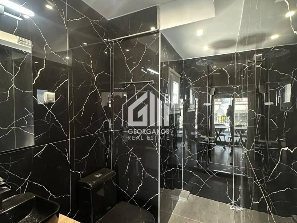 Θέα από μπαλκόνι