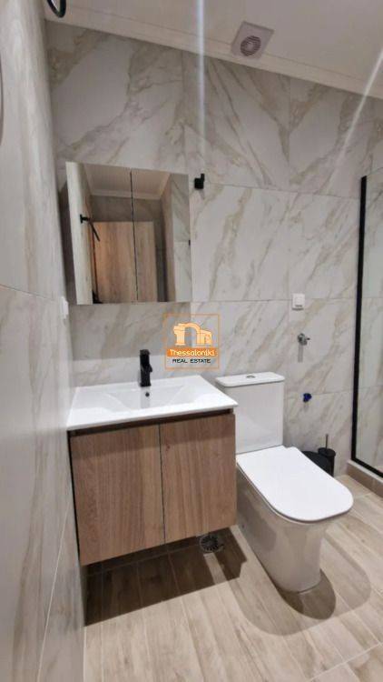 Πλ. Δημοκρατίας, Γκαρσονιέρα, 32 τ.μ.