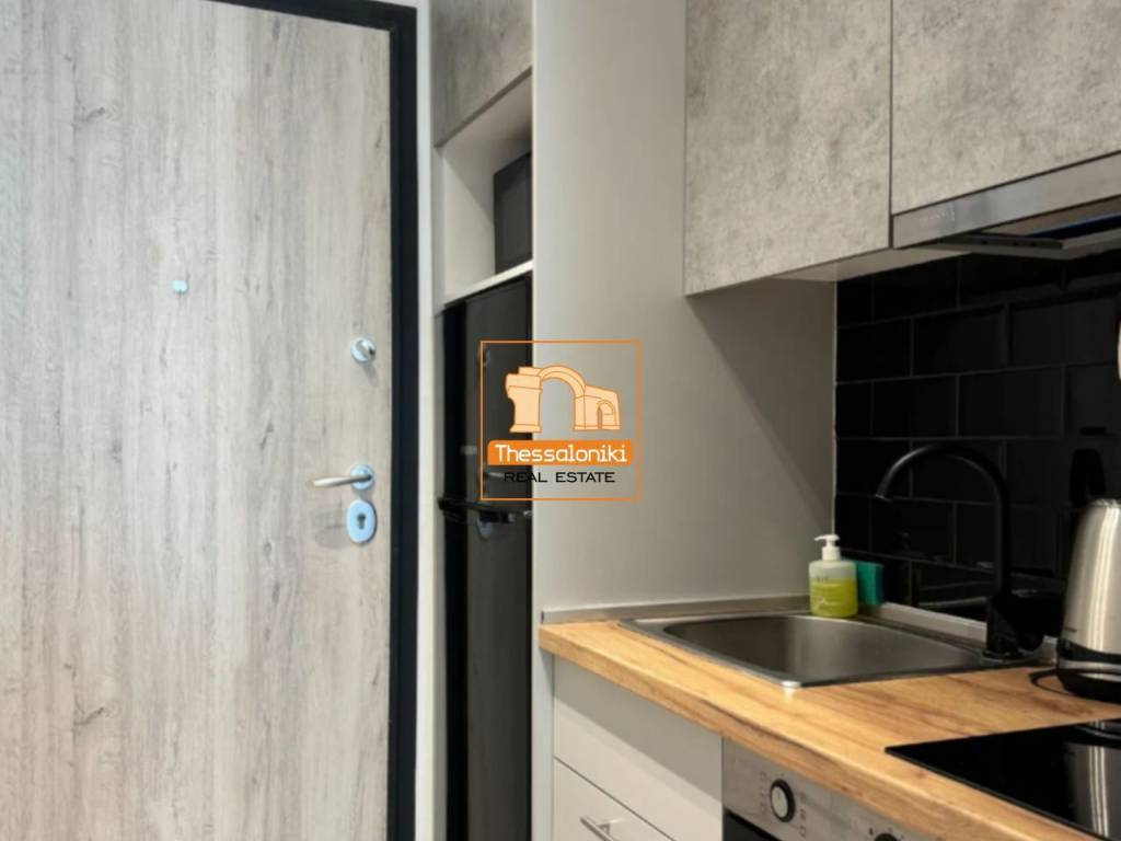 Πλ. Δημοκρατίας, Γκαρσονιέρα, 32 τ.μ.