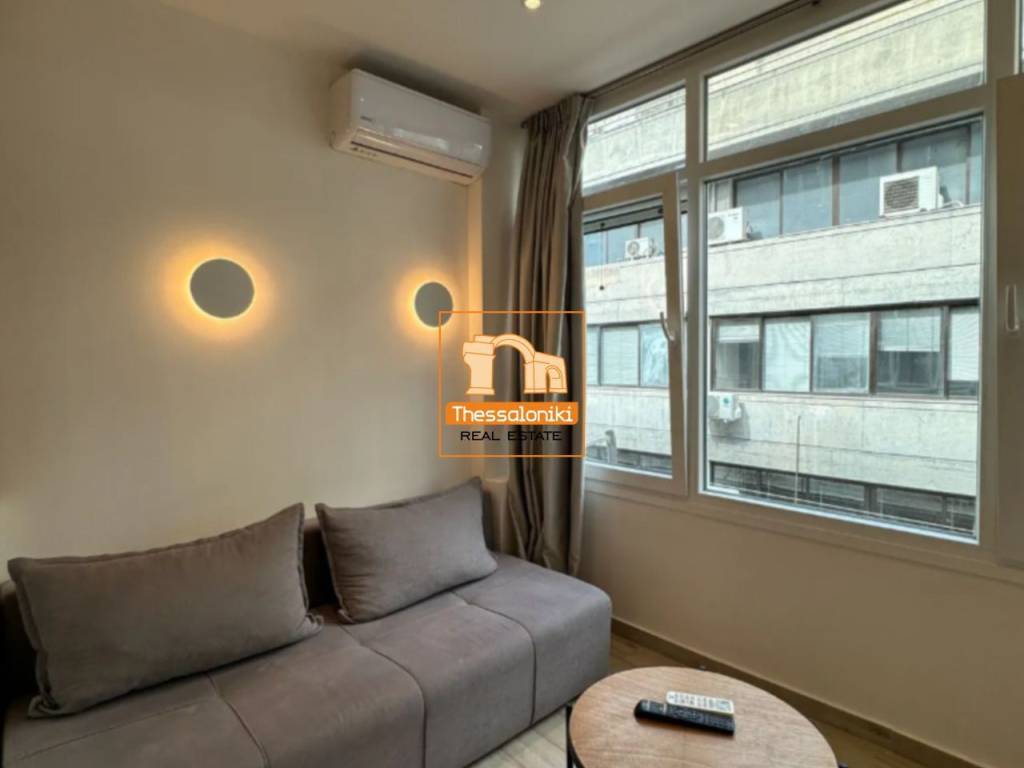 Πλ. Δημοκρατίας, Γκαρσονιέρα, 32 τ.μ.