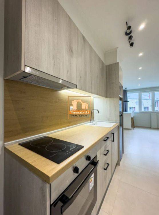 Πλ. Αντιγονιδών, Γκαρσονιέρα, 54 τ.μ.