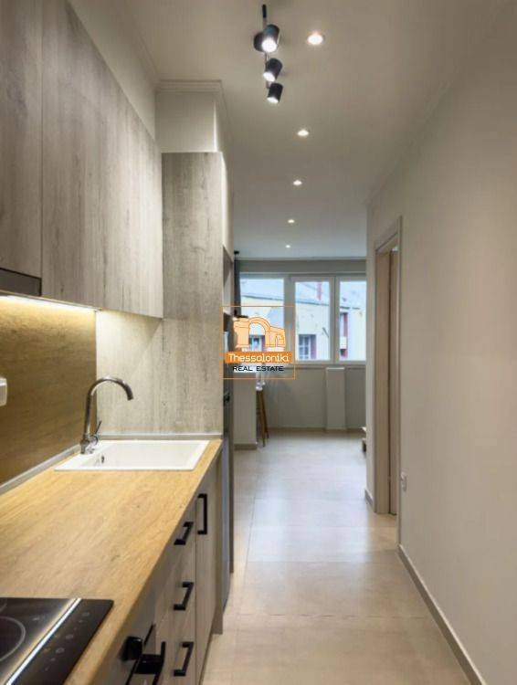 Πλ. Αντιγονιδών, Γκαρσονιέρα, 54 τ.μ.