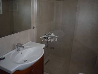 ΚΑΜΠΙΝΑ ΛΟΥΤΡΟΥ