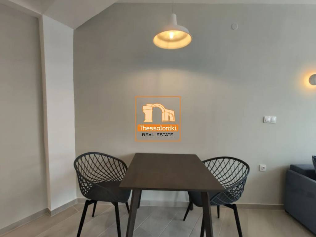 Πλ. Δημοκρατίας, Γκαρσονιέρα, 51 τ.μ.